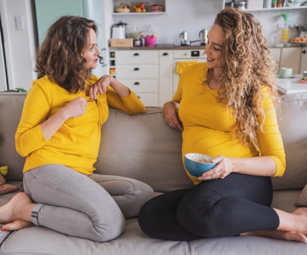 Těhotenské a kojící tričko žluté