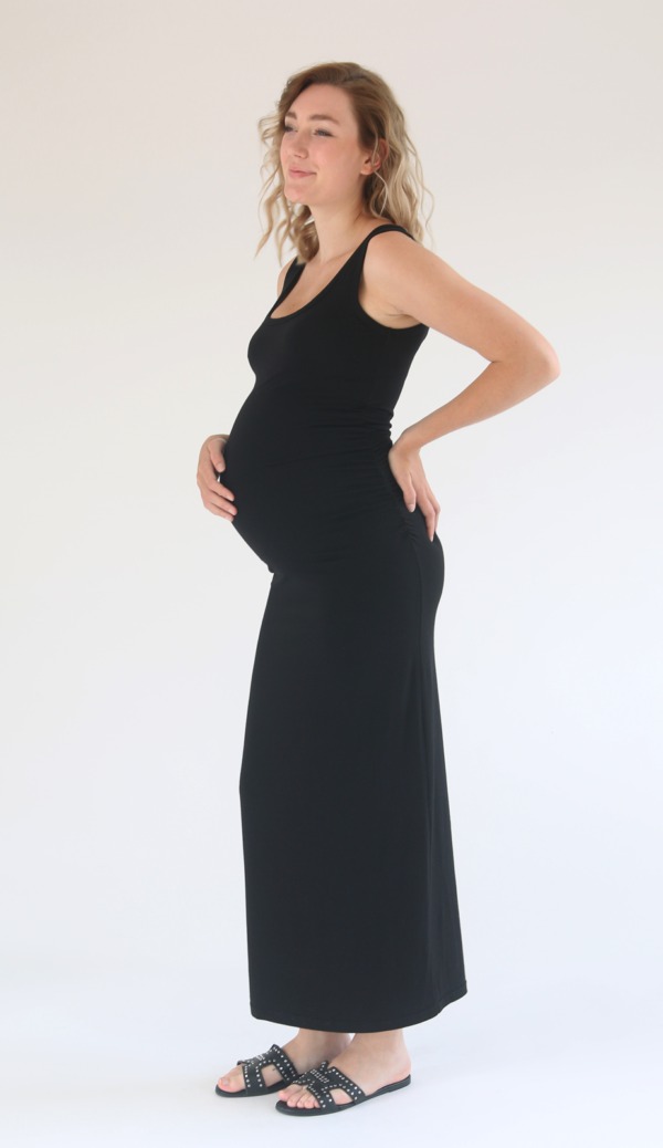 Černé těhotenské šaty na ramínka